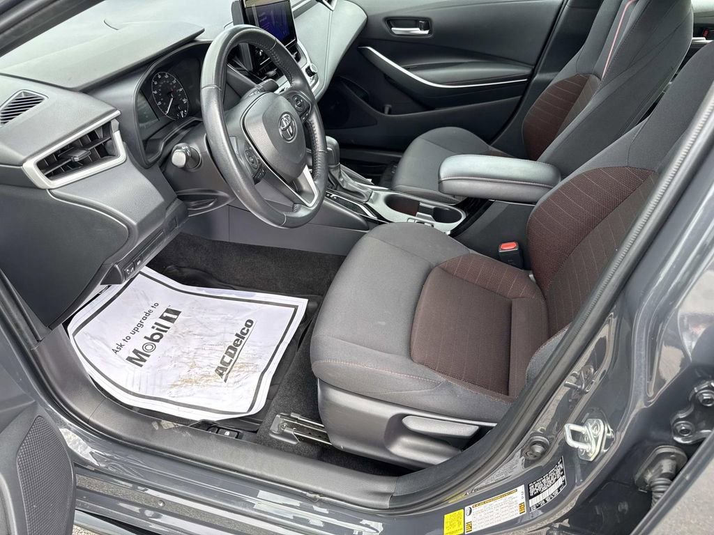 Used 2024 Toyota Corolla SE image 11