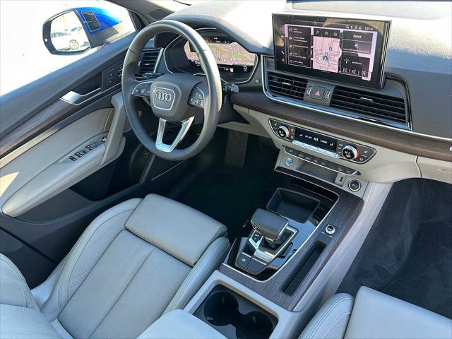 Used 2025 Audi Q5 Prestige w/ Prestige Package image 11