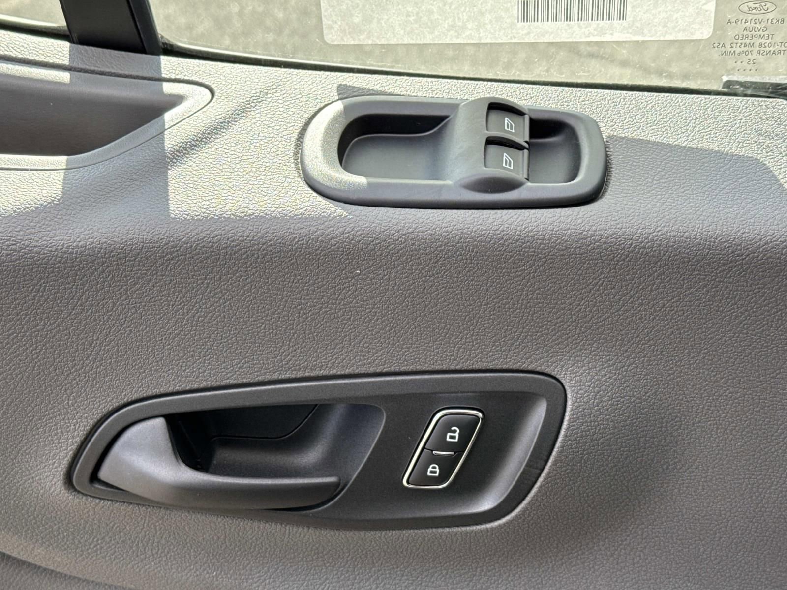 New 2026 Ford Transit 250 148 Medium Roof w/ Load Area Protection Package image 19