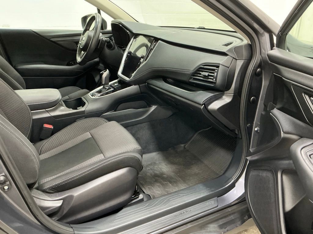 Used 2024 Subaru Outback Premium image 29