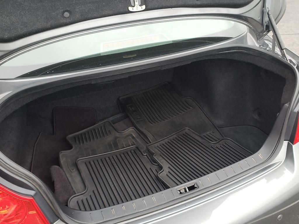 Used 2013 INFINITI G37 x w/ Premium Pkg image 8
