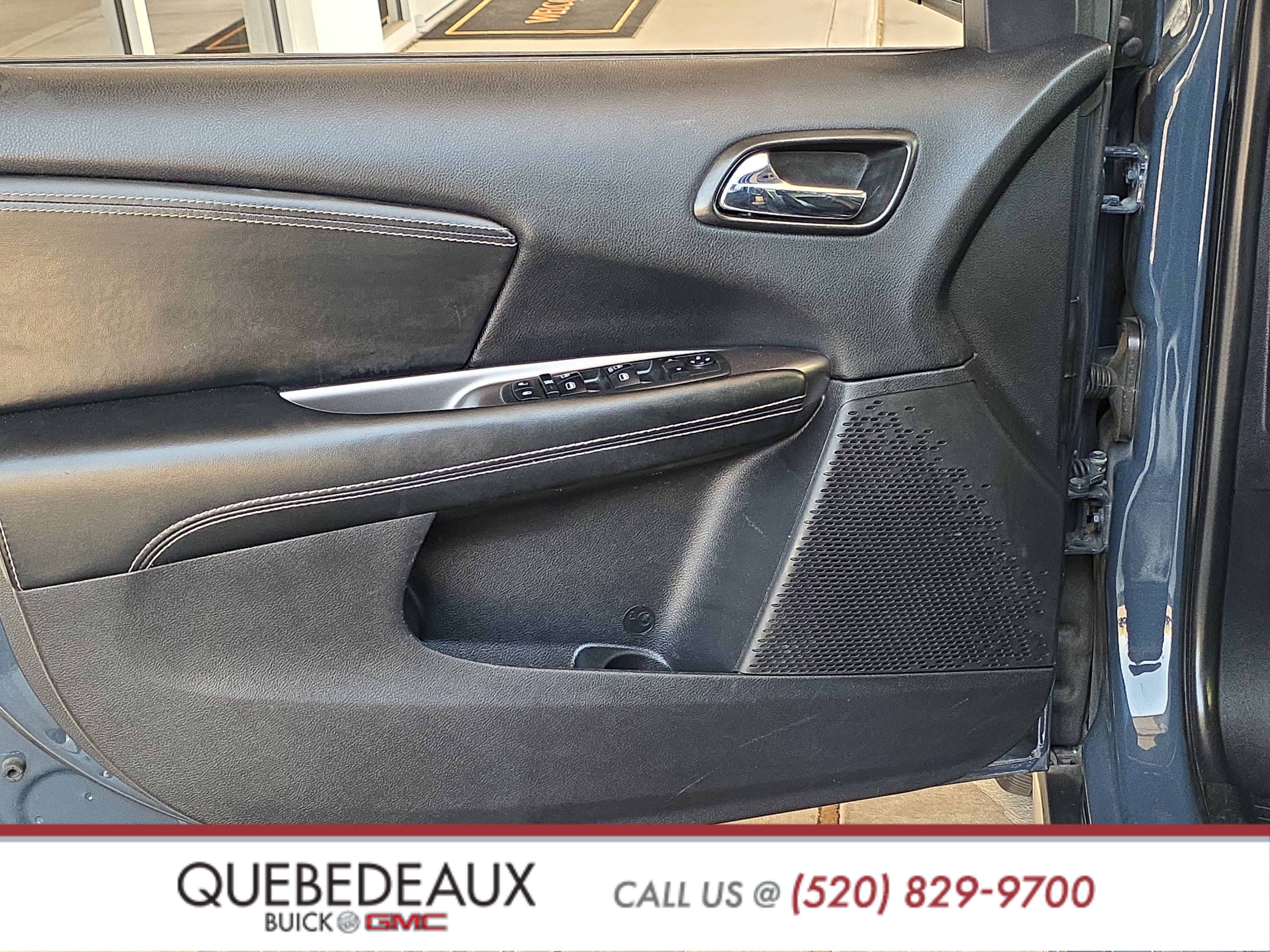 Used 2018 Dodge Journey Crossroad w/ Driver Convenience Group FWD image 9