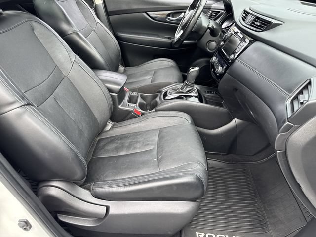 Used 2018 Nissan Rogue SL w/ Premium Package AWD/4WD image 26