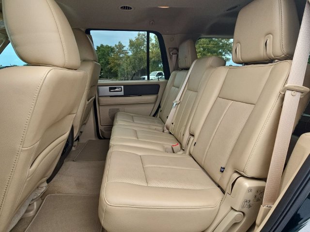 Used 2013 Ford Expedition XLT RWD image 24
