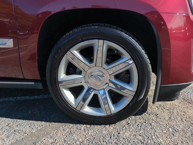 Used 2016 Cadillac Escalade Premium AWD/4WD image 21