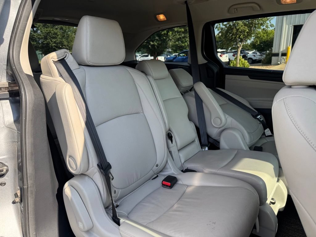 Used 2025 Honda Odyssey EX-L image 11