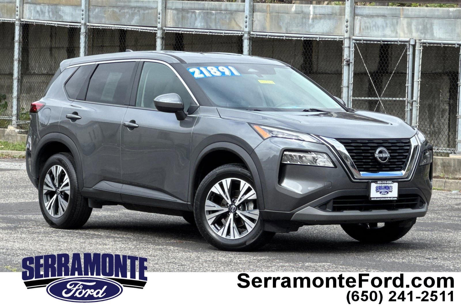 Used 2023 Nissan Rogue SV AWD/4WD image 1
