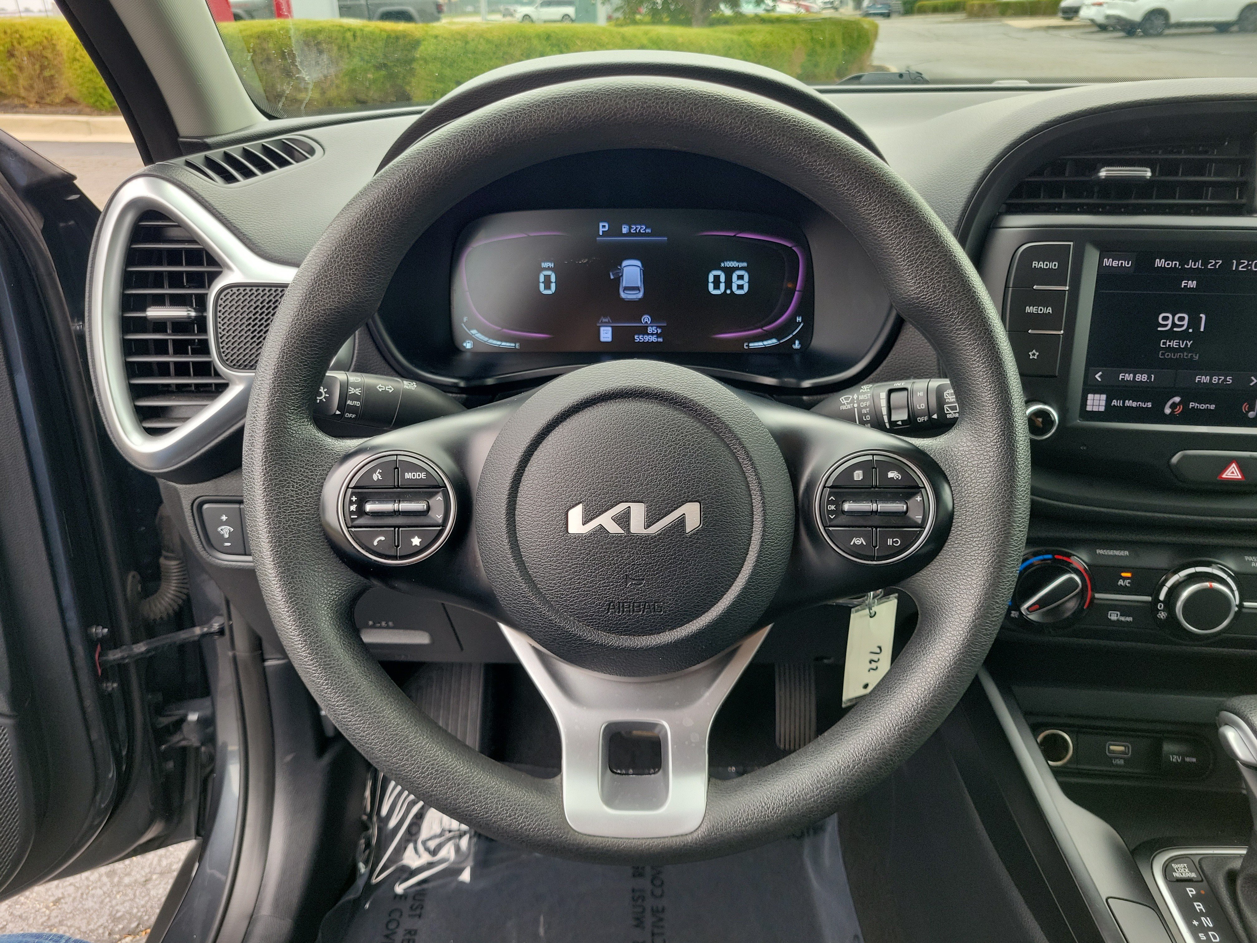 Used 2024 Kia Soul LX w/ Option Group 015 FWD image 21