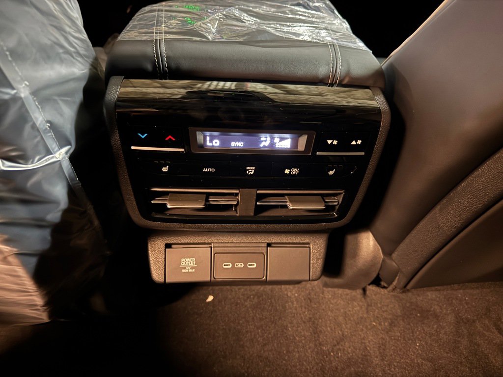 New 2026 Acura MDX w/ Advance Package image 39