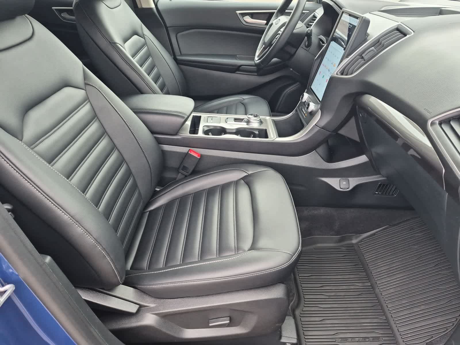 Certified 2024 Ford Edge SEL w/ Convenience Package AWD/4WD image 21