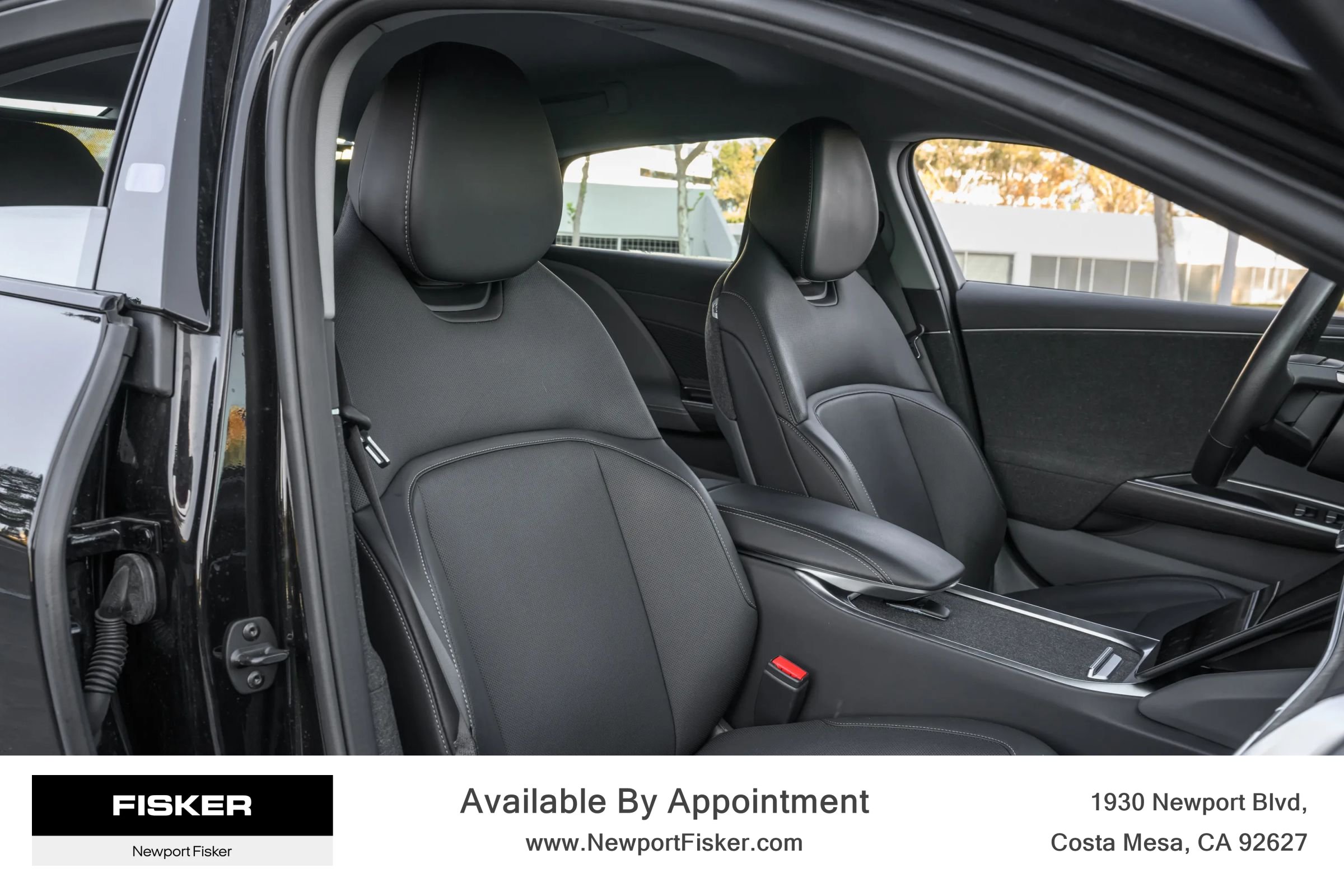 Used 2025 Lucid Air Touring AWD/4WD image 35