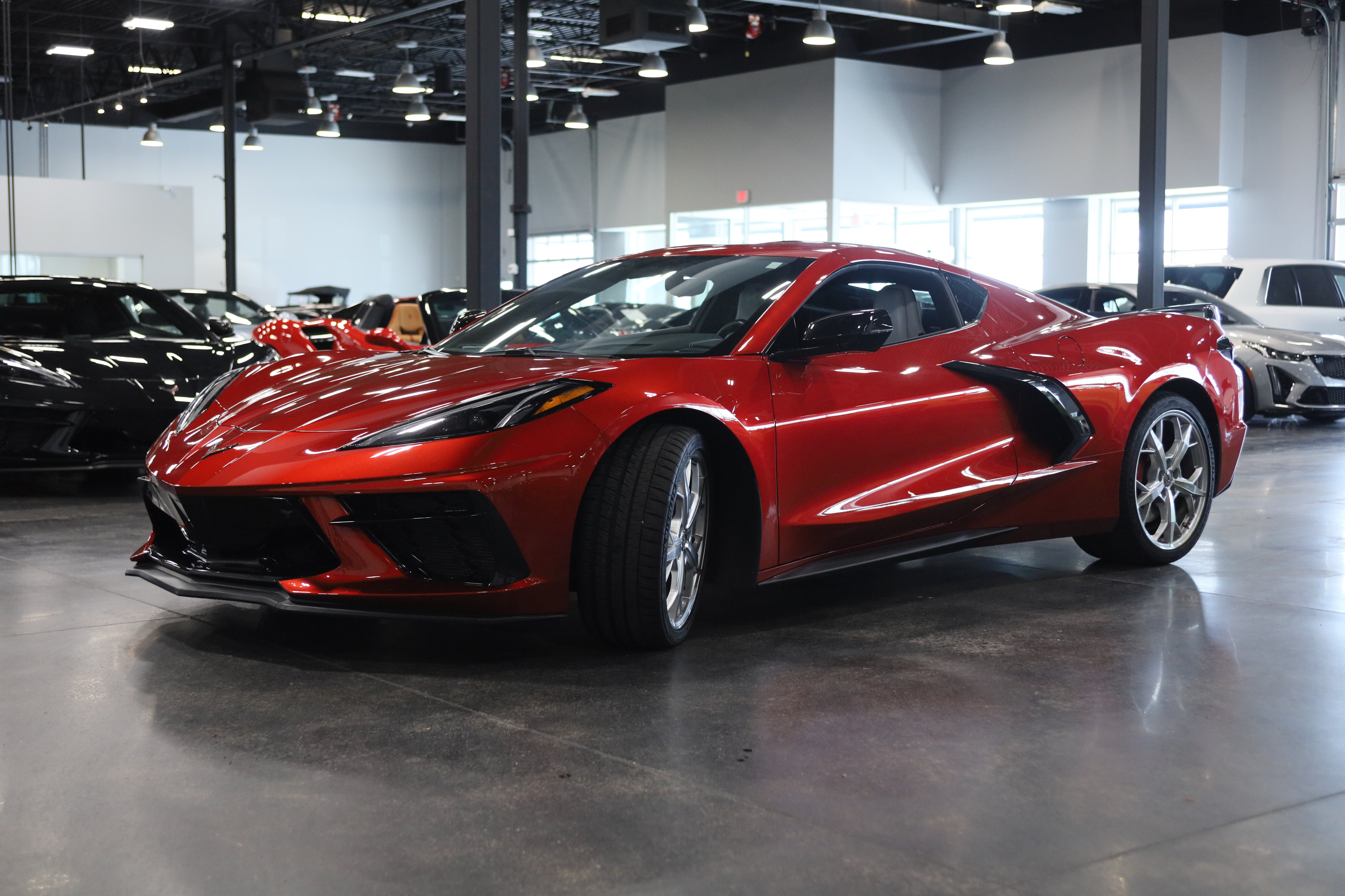 Used 2022 Chevrolet Corvette Stingray Preferred Cpe w/ Z51 Performance Package RWD image 3