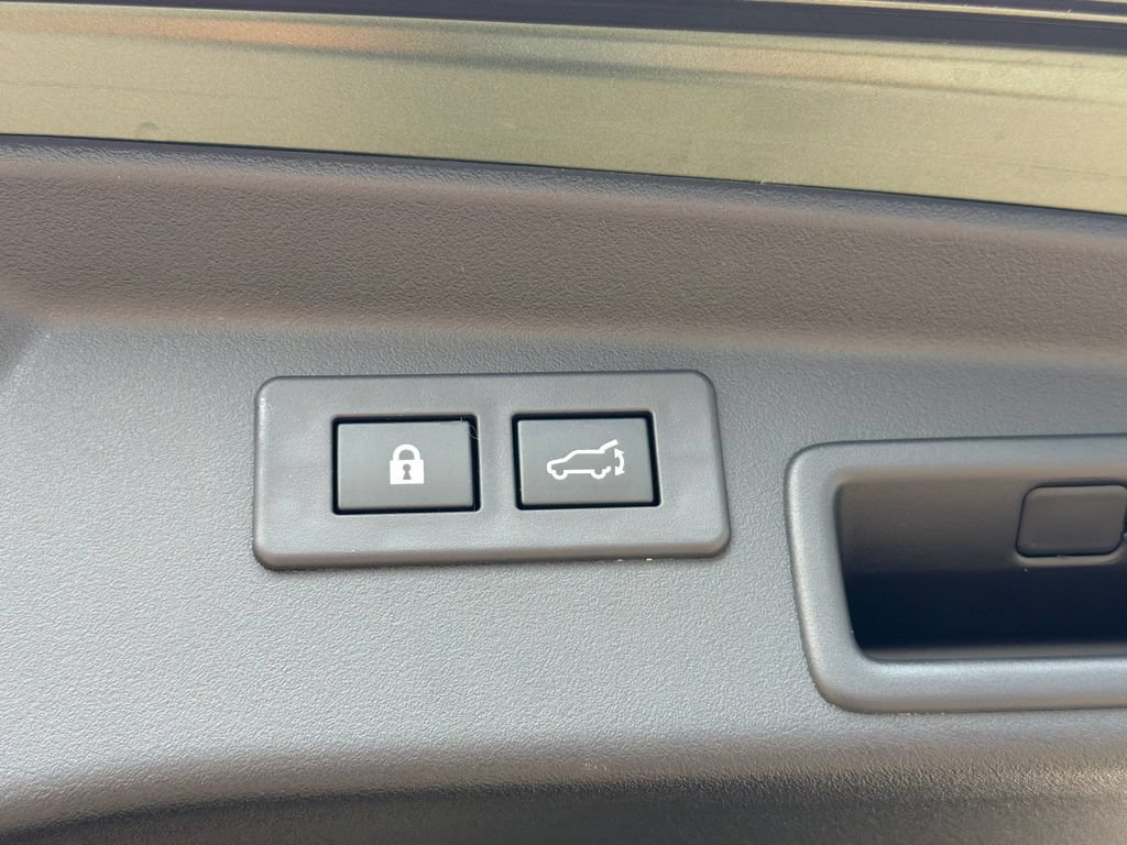 Certified 2026 Subaru Outback Touring AWD/4WD image 13