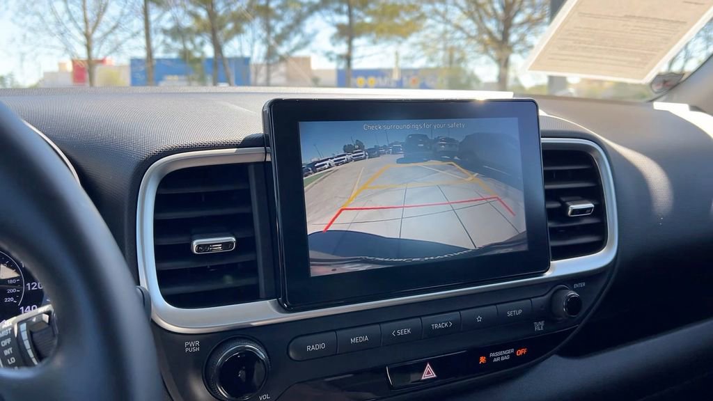 Certified 2021 Hyundai Venue SEL image 26