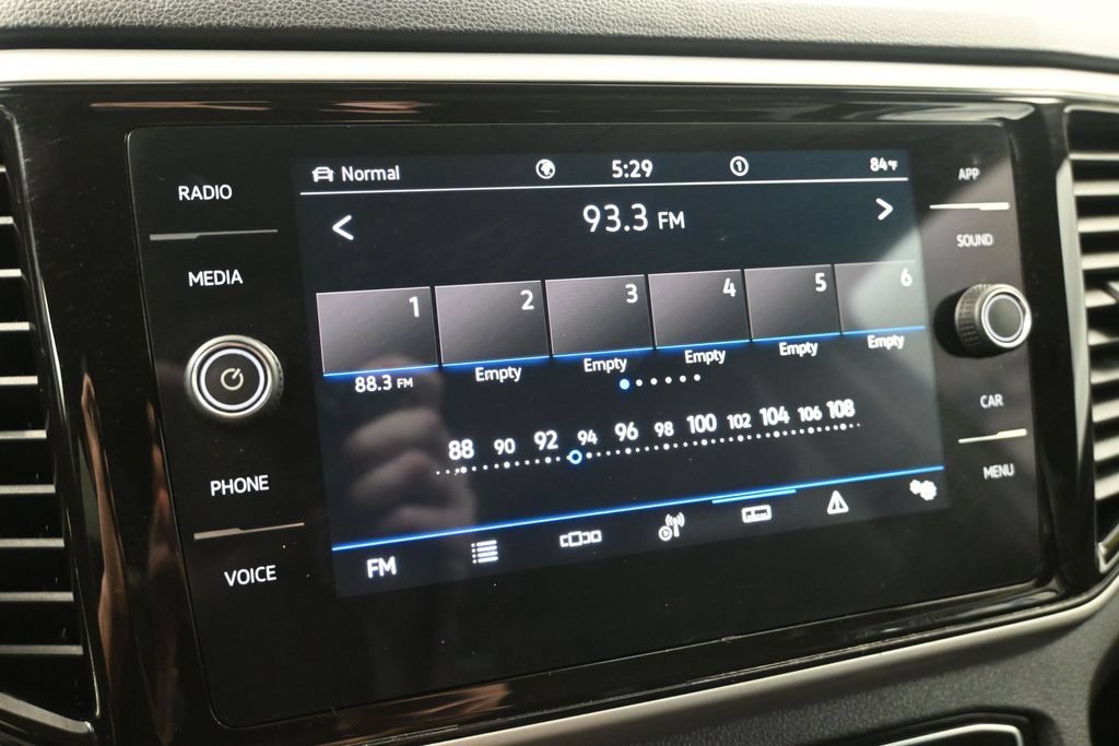 Used 2023 Volkswagen Atlas SE AWD/4WD image 16