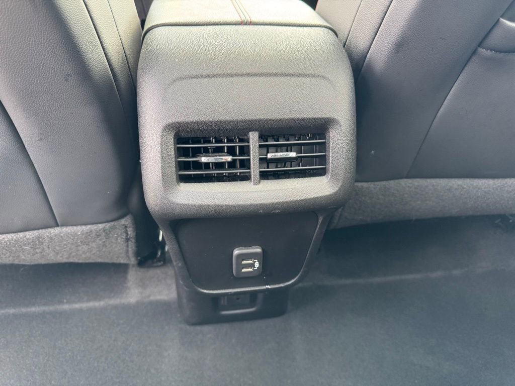 Used 2022 Chevrolet Equinox RS w/ RS Leather Package image 14