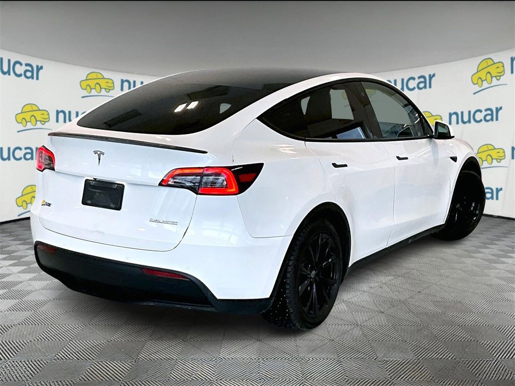 Used 2022 Tesla Model Y Performance image 6