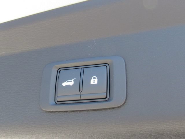 New 2026 Mitsubishi Outlander SE FWD image 6