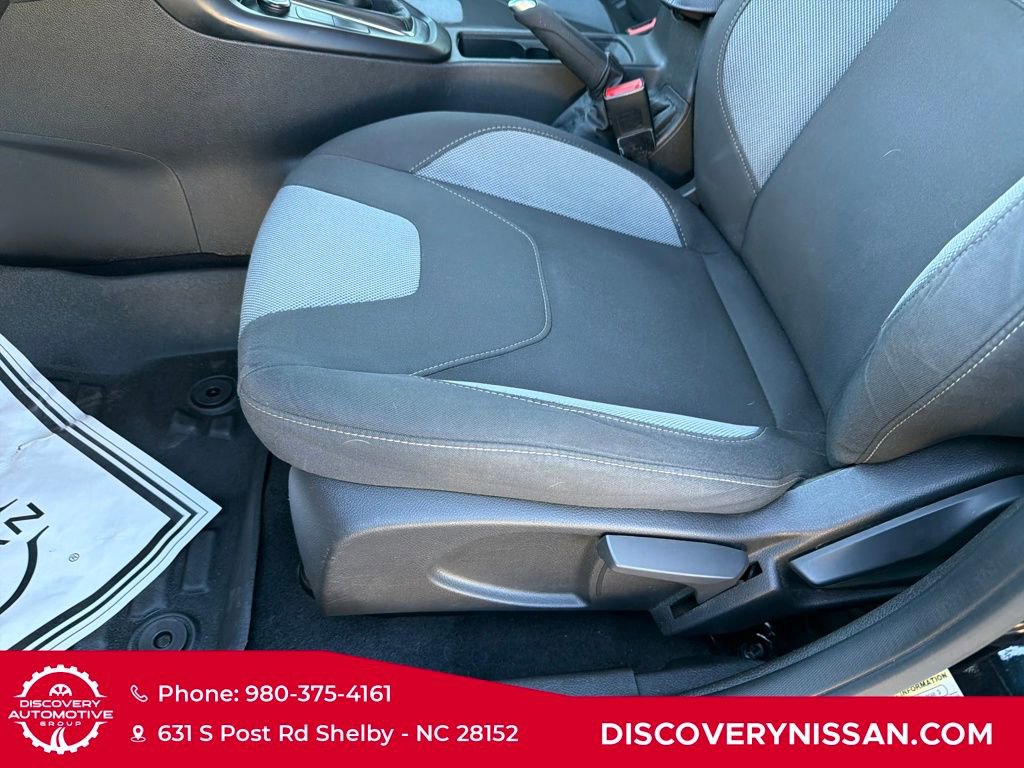 Used 2017 Ford Focus ST image 14