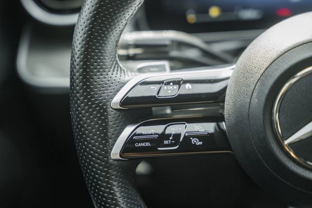 Used 2023 Mercedes-Benz C 300 4MATIC Sedan image 28