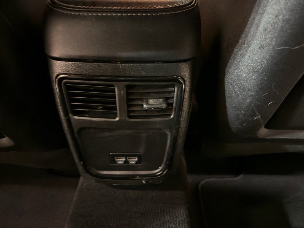 Used 2021 Dodge Charger R/T w/ Blacktop Package image 26