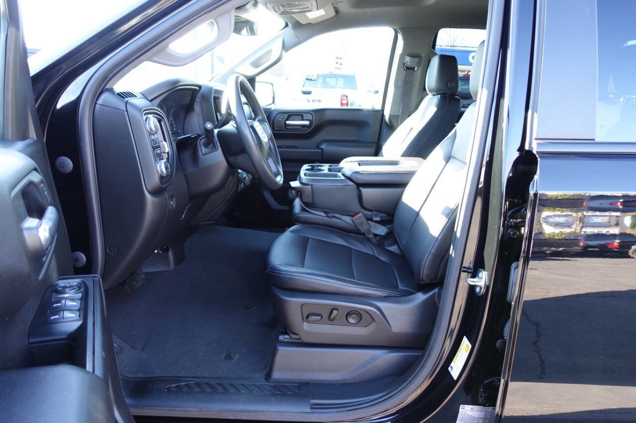 Used 2023 GMC Sierra 1500 Pro w/ Graphite Edition image 16