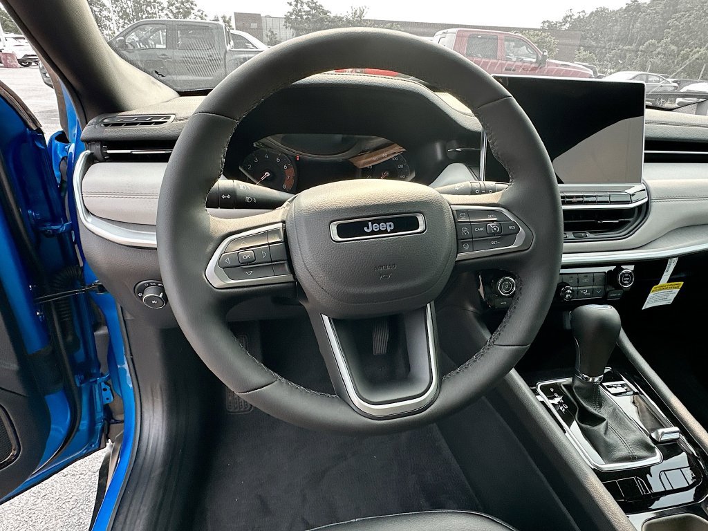New 2026 Jeep Compass Limited AWD/4WD image 15