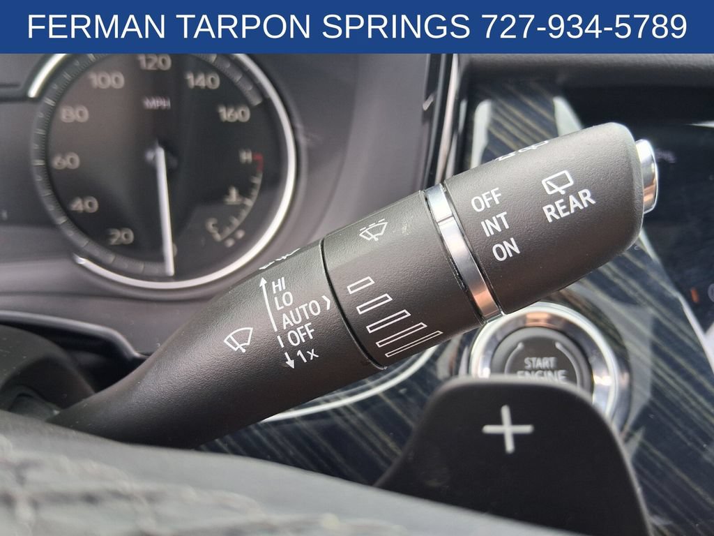 Used 2024 Cadillac XT6 Premium Luxury FWD image 32