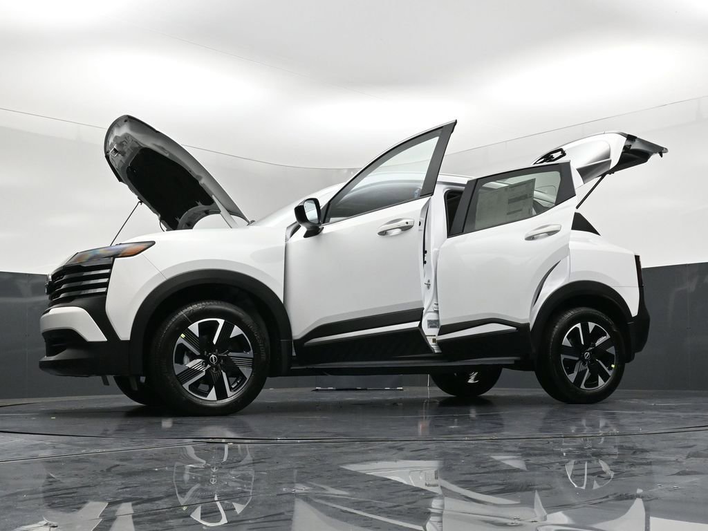 New 2026 Nissan Kicks SV w/ SV Premium Package AWD/4WD image 37