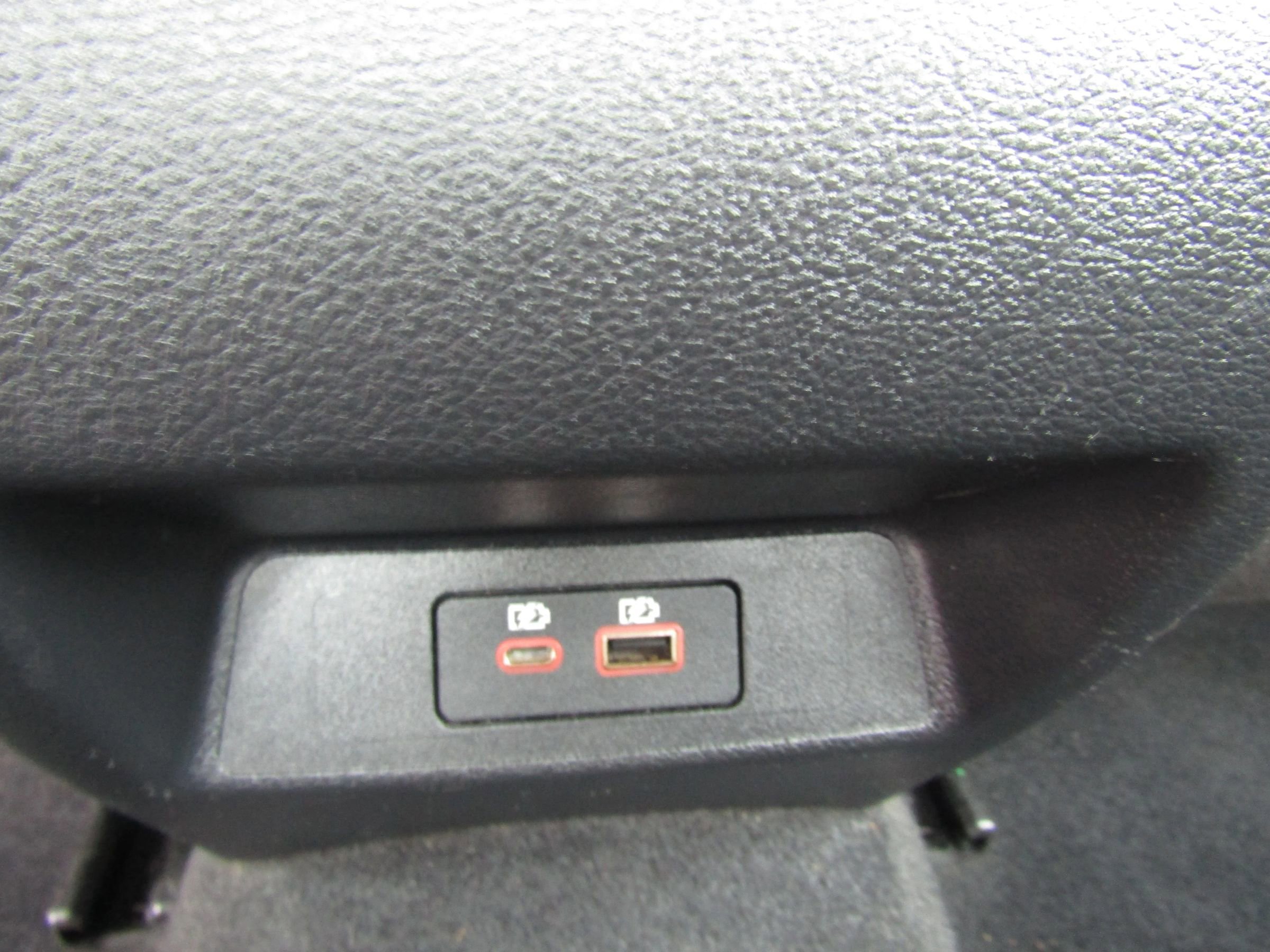 Used 2019 Nissan Altima 2.5 SR w/ SR Premium Package image 16