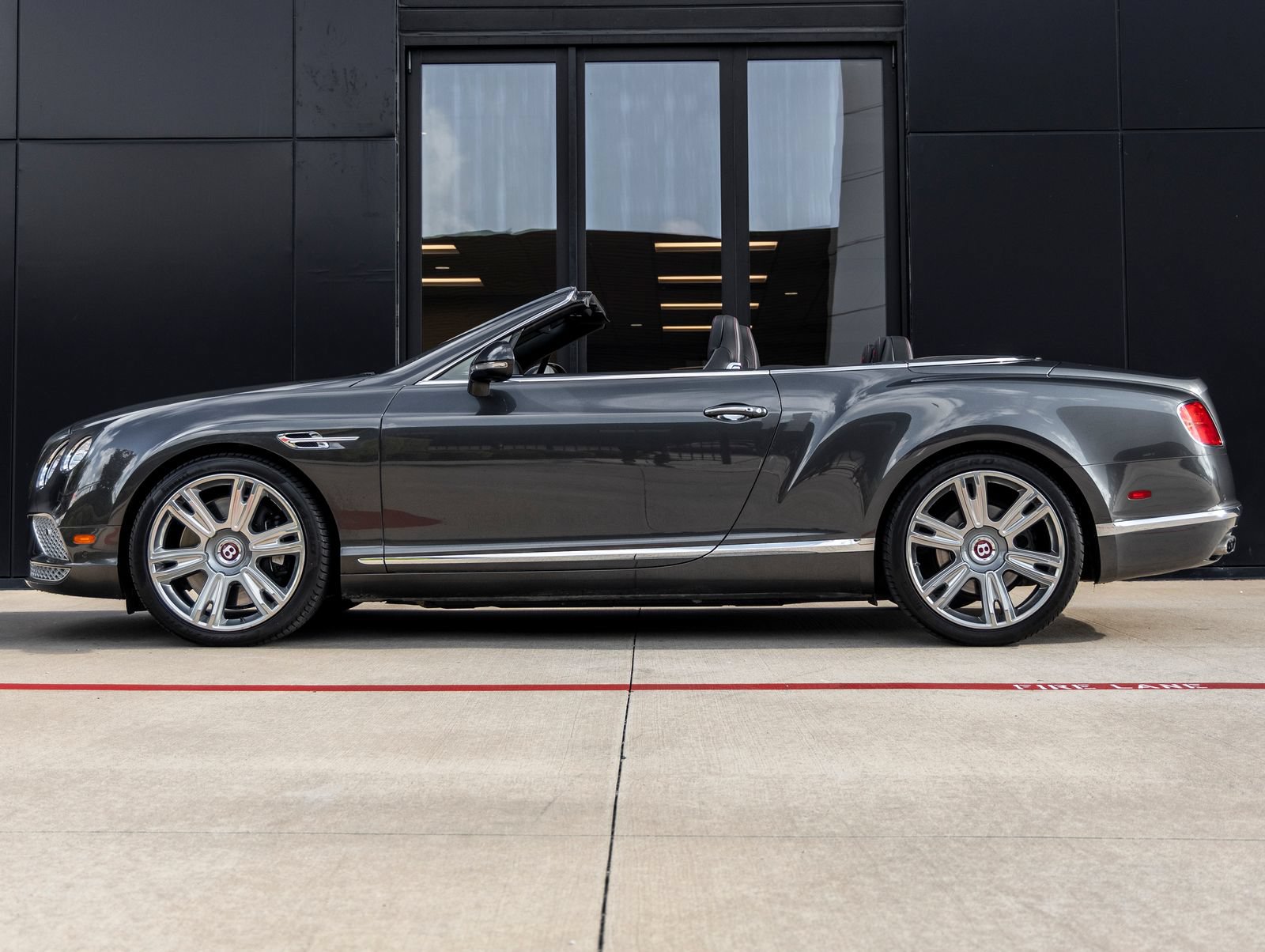 Used 2017 Bentley Continental GT AWD/4WD image 10