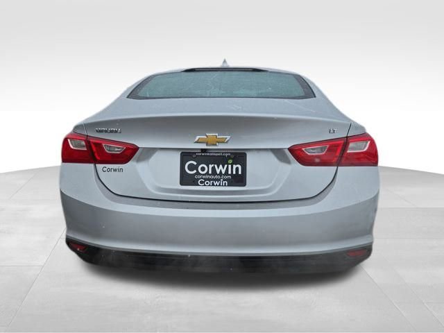 Used 2018 Chevrolet Malibu LT image 11