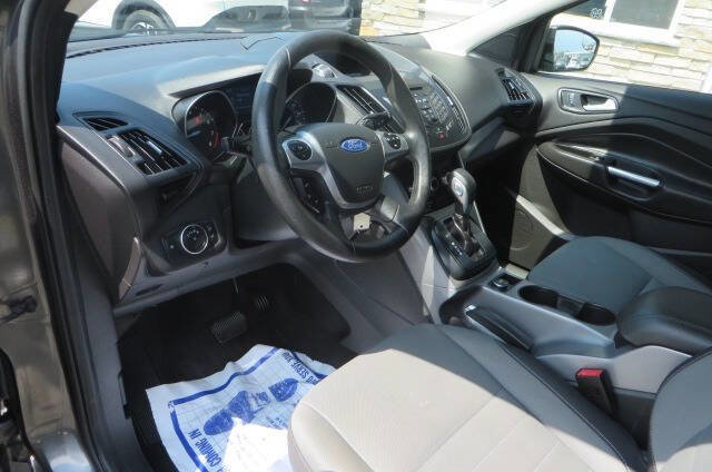 Used 2014 Ford Escape SE image 8