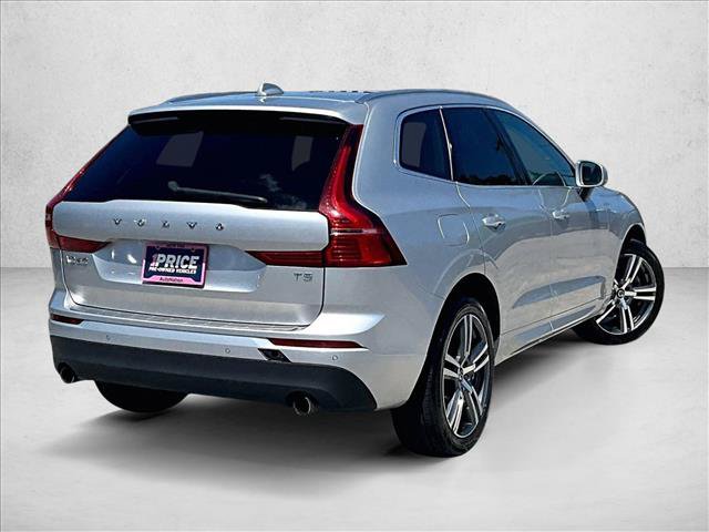 Used 2020 Volvo XC60 T5 Momentum FWD image 2