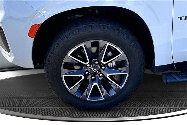 Used 2021 Chevrolet Tahoe Z71 w/ Z71 Off-Road Package image 35