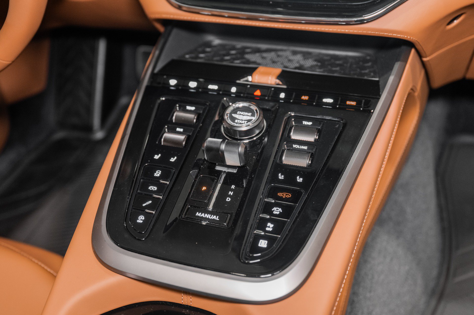 New 2026 Aston Martin DBX 707 AWD/4WD image 35