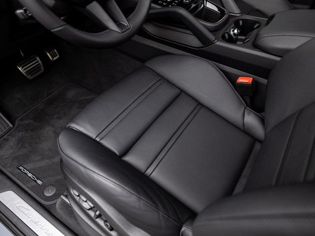 New 2026 Porsche Cayenne S AWD/4WD image 44