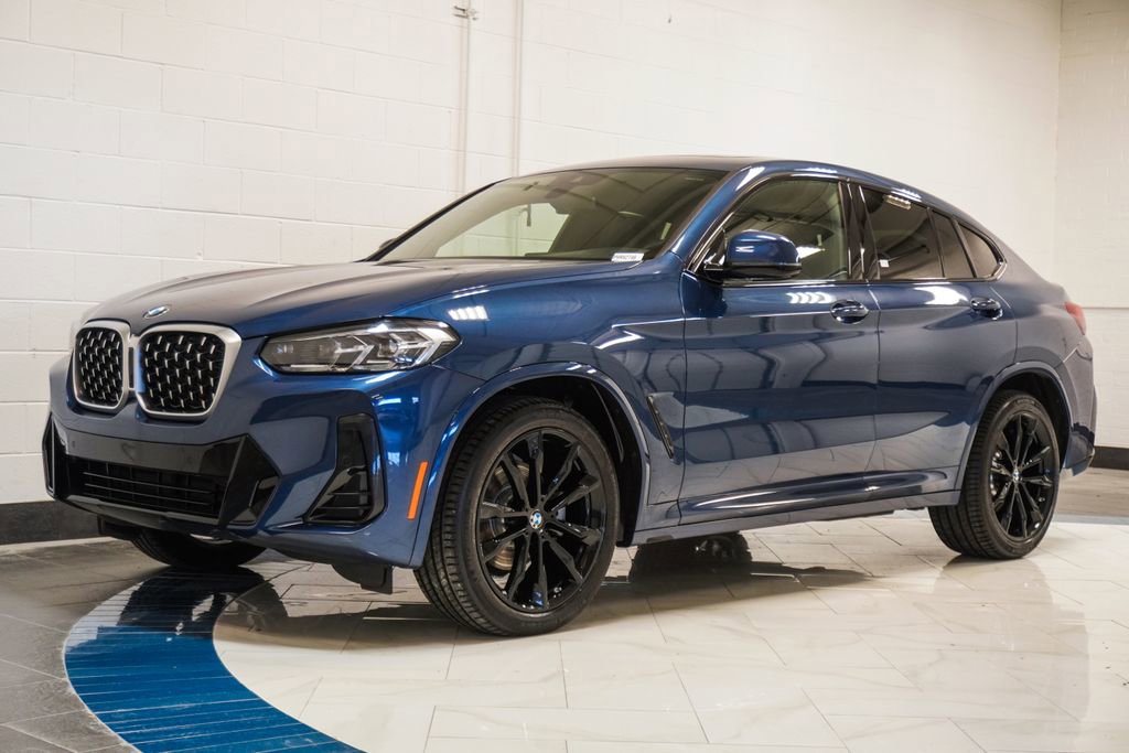 Used 2023 BMW X4 xDrive30i w/ M Sport Package image 4