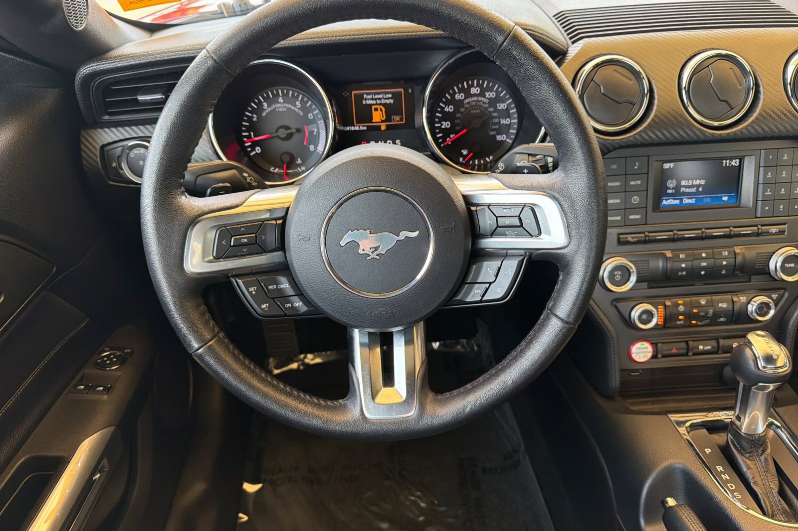 Used 2017 Ford Mustang Coupe RWD image 16