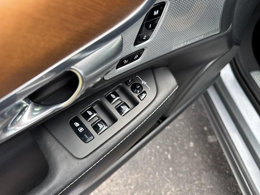 Used 2018 Volvo S90 T6 Inscription w/ Convenience Package AWD/4WD image 11