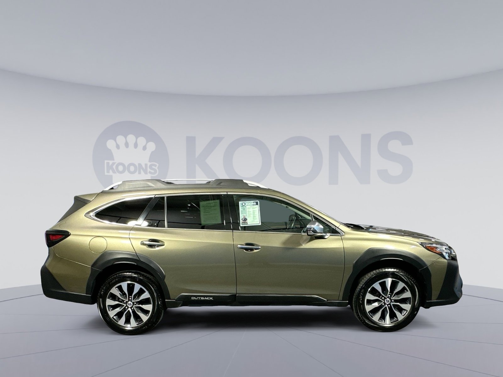 Used 2023 Subaru Outback Touring image 8