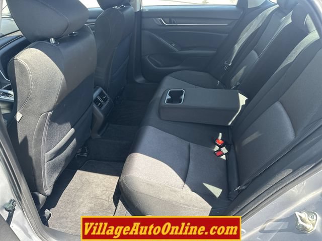 Used 2018 Honda Accord EX image 30