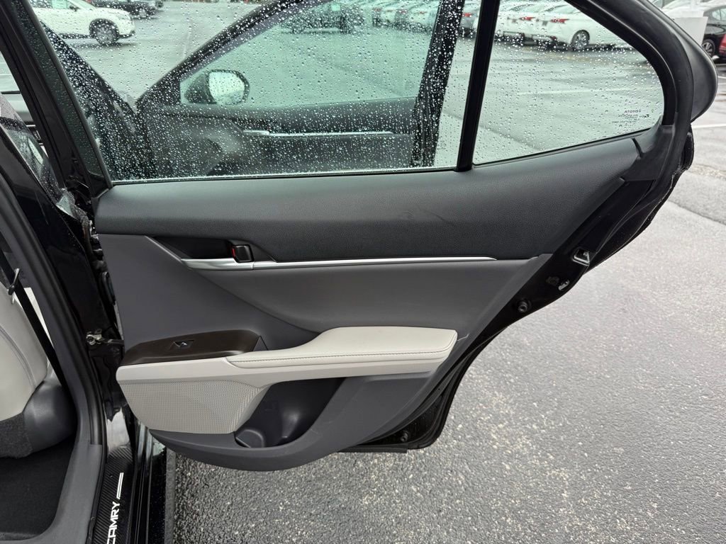 Used 2021 Toyota Camry XLE w/ Navigation Package image 22