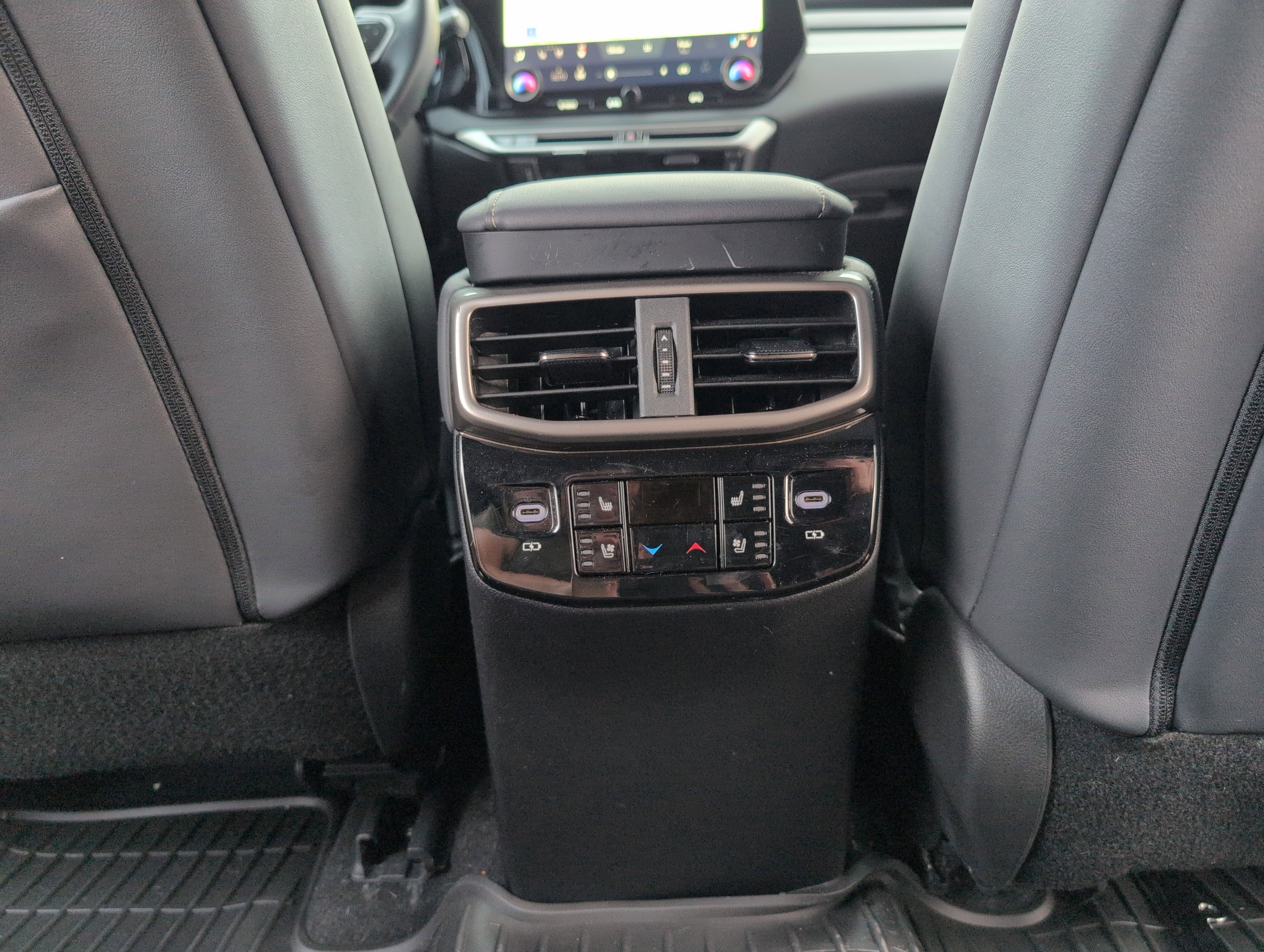 Used 2024 Lexus RX 500h F Sport image 28