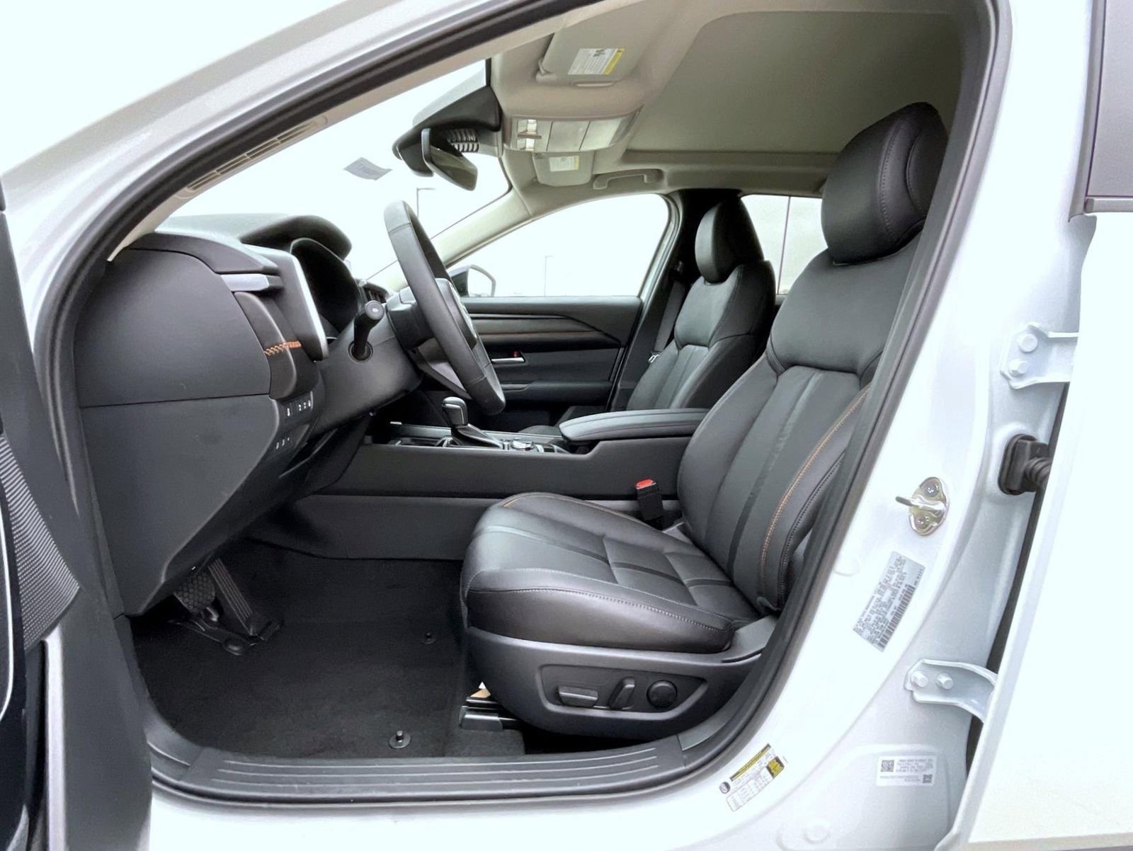 New 2026 MAZDA CX-50 AWD 2.5 Hybrid w/ Cargo Package image 11