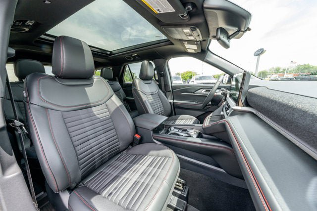 New 2026 Ford Explorer ST-Line w/ ST-Line Street Pack AWD/4WD image 25