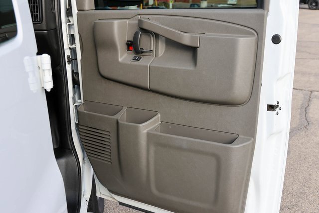 Used 2024 Chevrolet Express 2500 w/ Driver Convenience Package image 13
