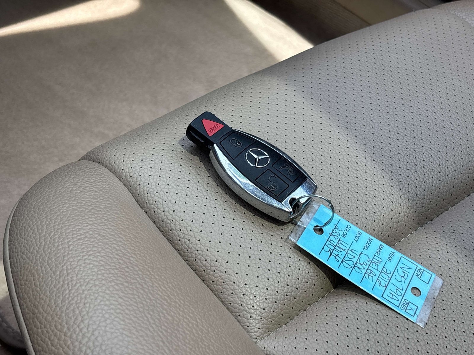 Used 2012 Mercedes-Benz C 300 4MATIC Sedan image 25