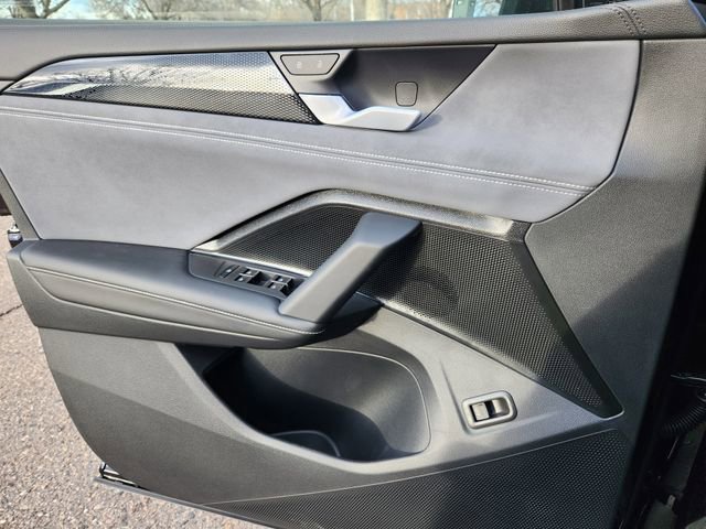 New 2026 Volkswagen Tiguan SE image 22