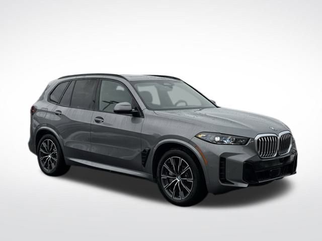New 2026 BMW X5 xDrive50e w/ M Sport Package image 3